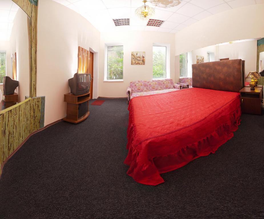 Margo Hotel ハルキウ 部屋 写真